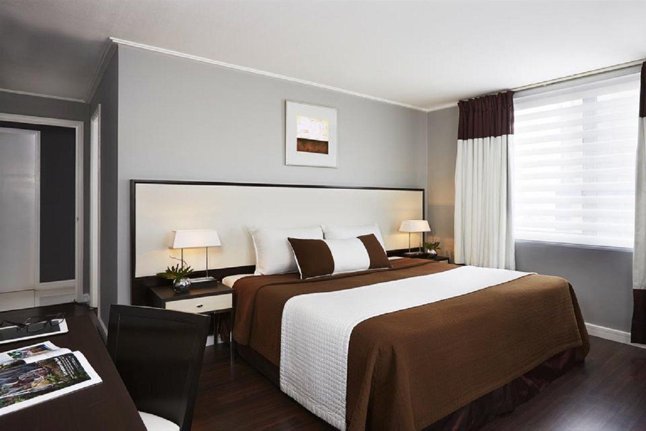 Astoria Plaza Hotell Pasig City Exteriör bild