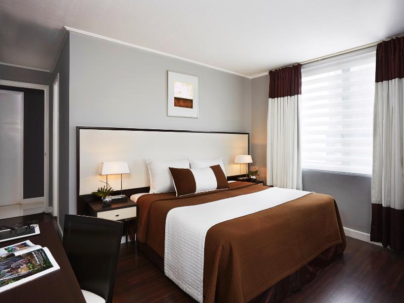 Astoria Plaza Hotell Pasig City Exteriör bild