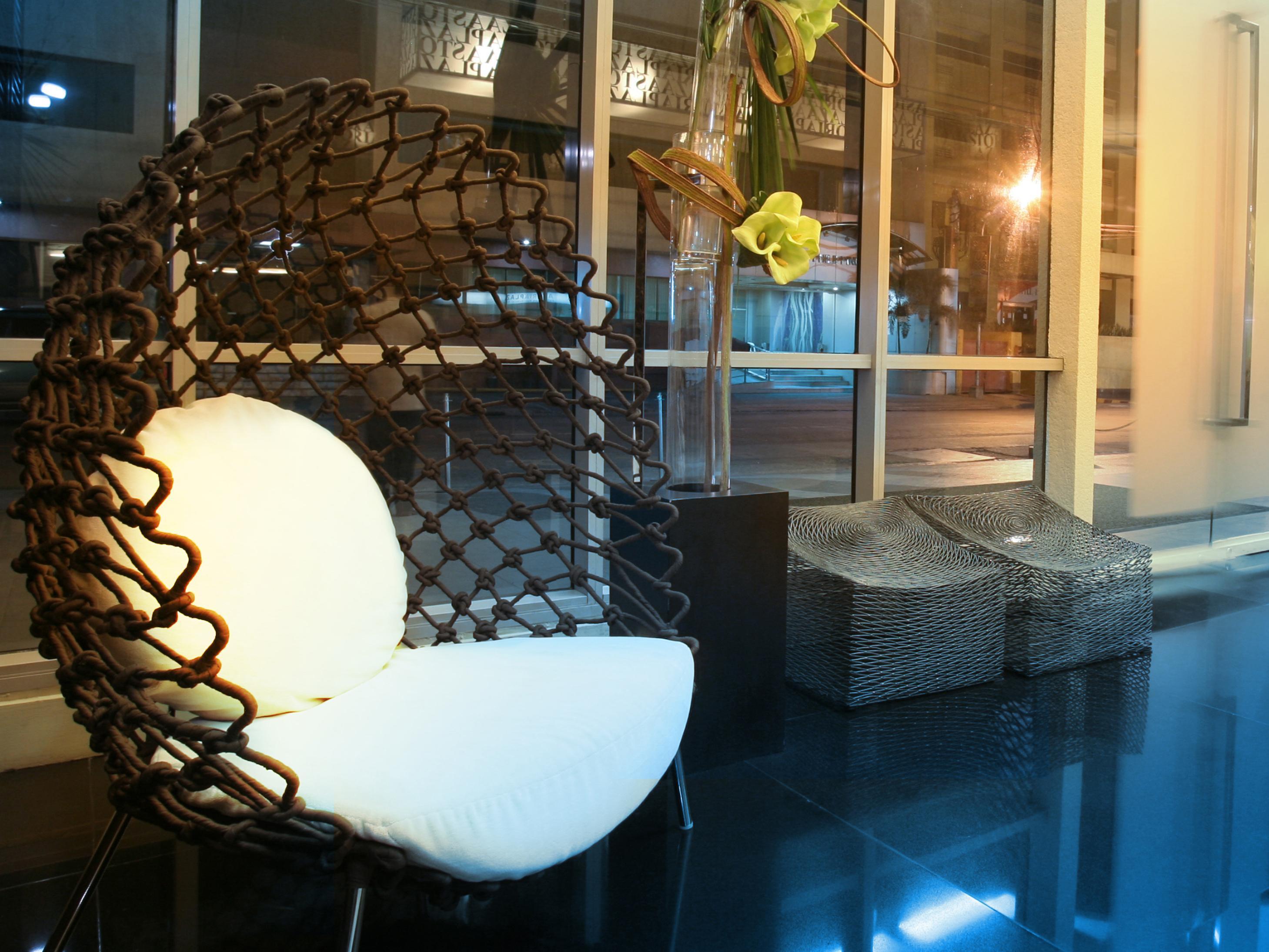 Astoria Plaza Hotell Pasig City Exteriör bild